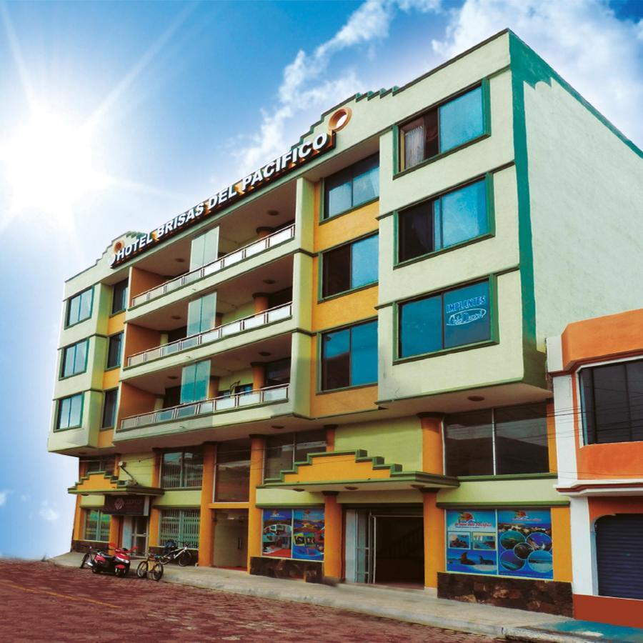 Hospedaje Brisas Del Pacifico Puerto Ayora  Buitenkant foto